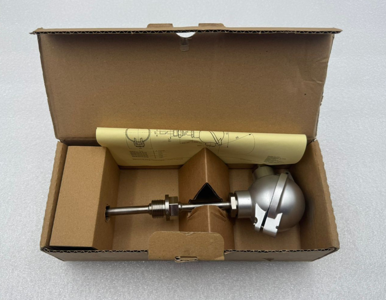SIEMENS QAE3010.010 PT100 immersion temperature sensor