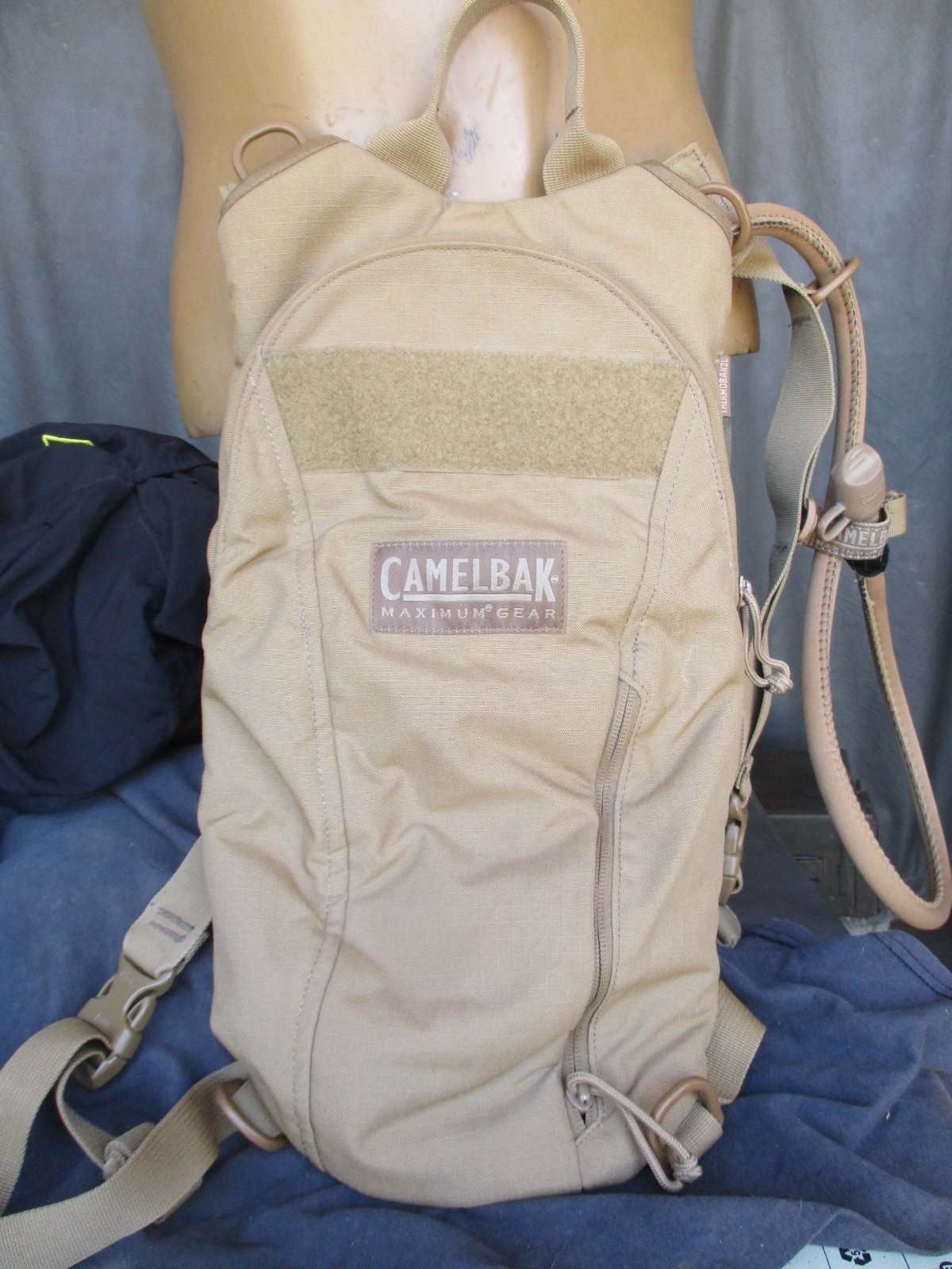 CAMELBAK Coyote Tan THERMOBAK 3L Hydration Pack, Water Backpack, 100oz