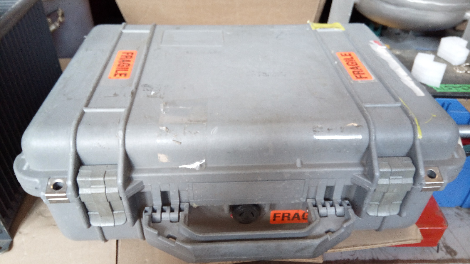Fluke 190 Geiger Counter / Radiation meter / Pancake probe W check source