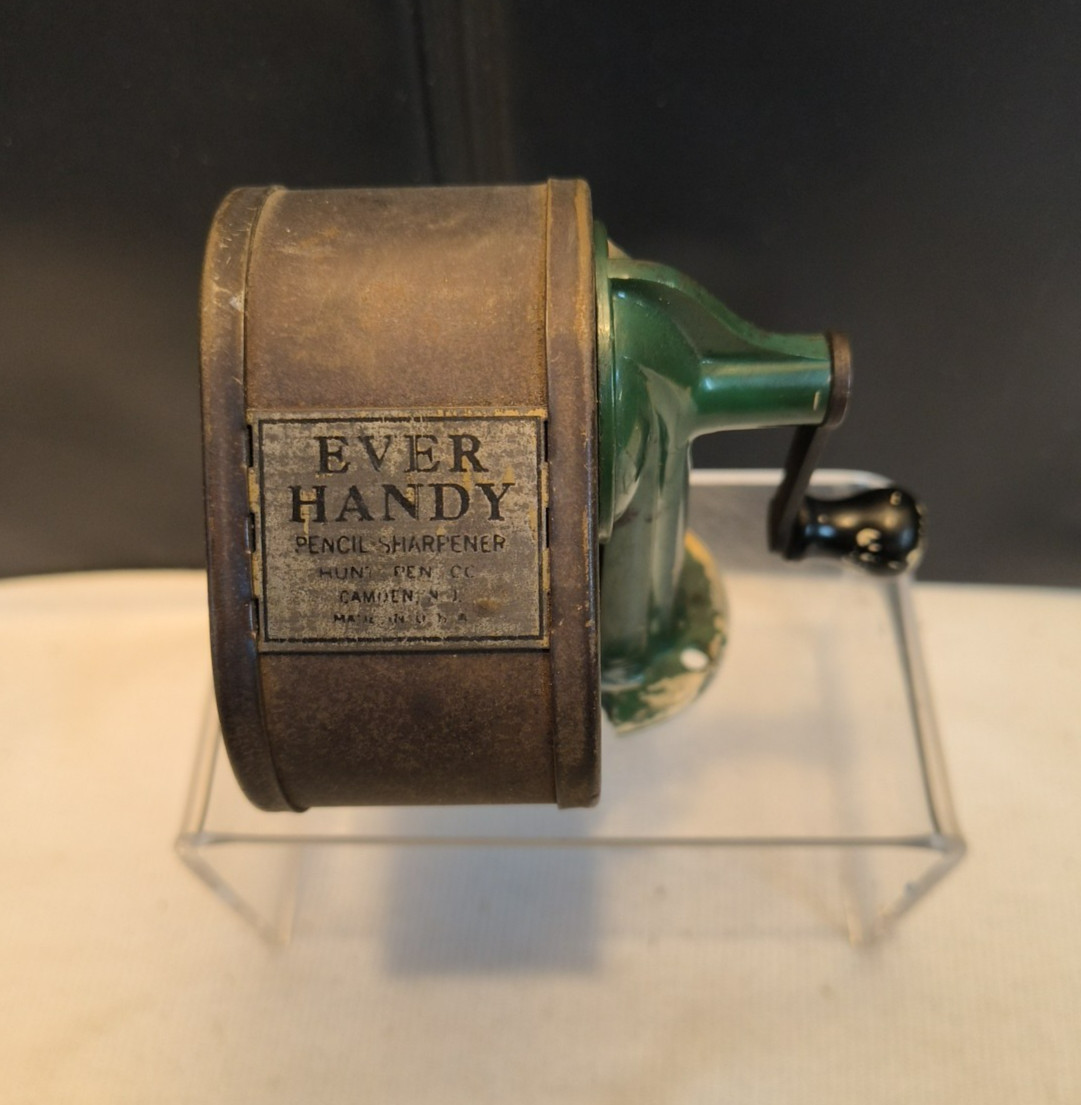 RARE! Ever Handy Pencil Sharpener Hunt Pen Company Camden NJ Green Wall Mounted