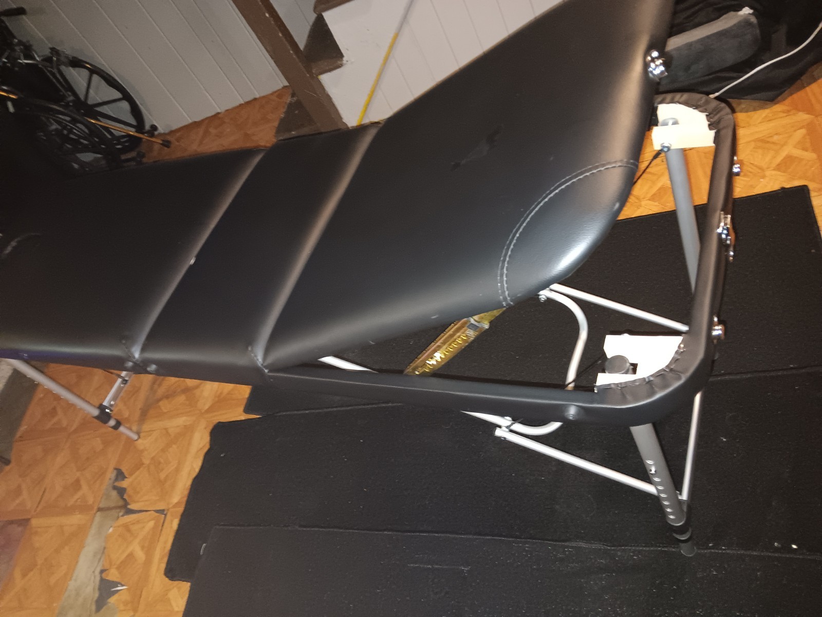 Portable Foldable Black Massage Table with Metal Frame & Face Cradle