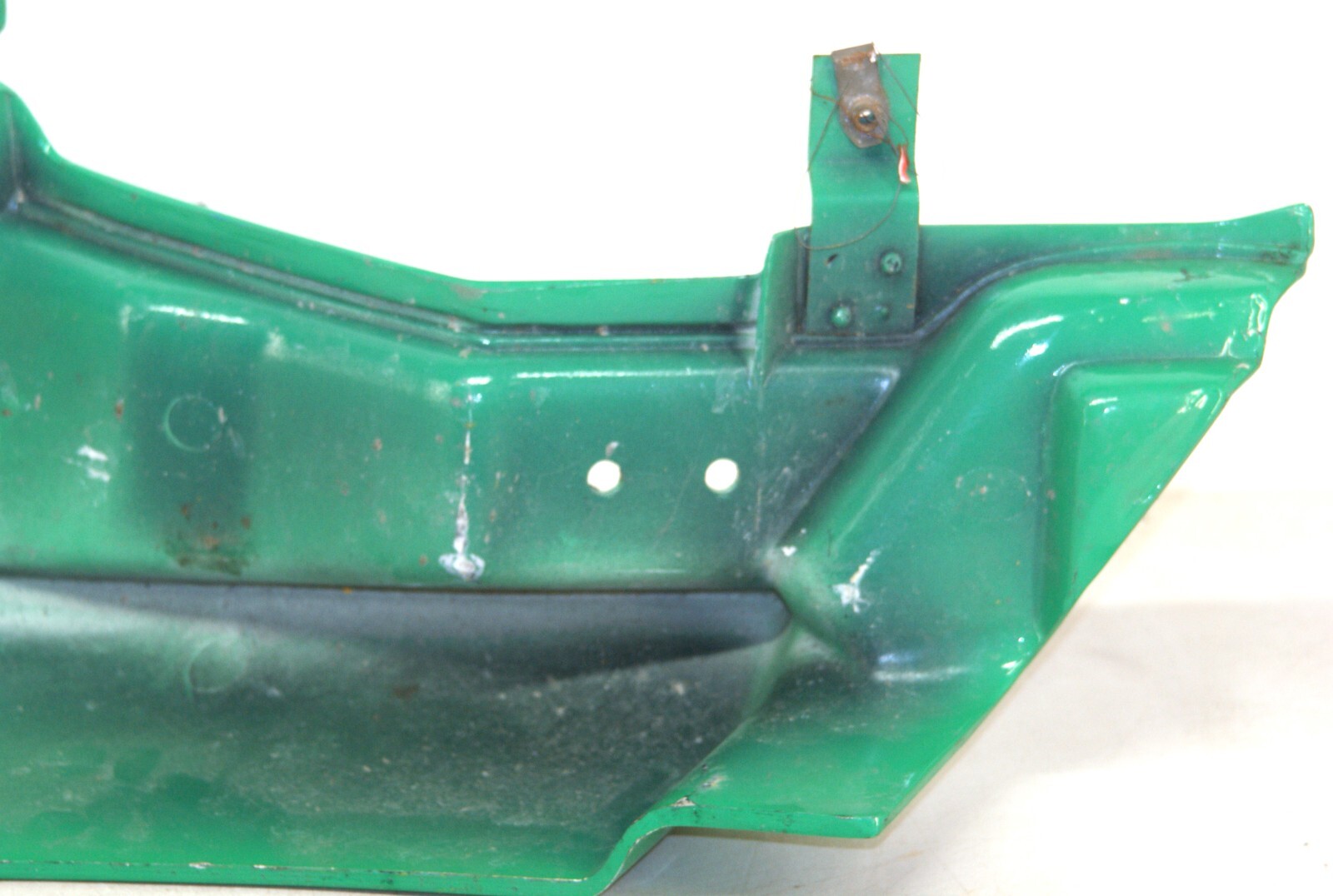 1999-2010 Ford/Sterling F6HT-16C175 Fender Extension Left Hand GREEN 8290