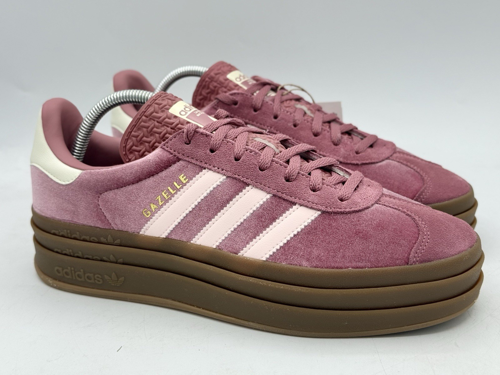 adidas Gazelle Bold Gum Velvet Sandy Pink Sneakers IG4389 Women’s Size 9.5