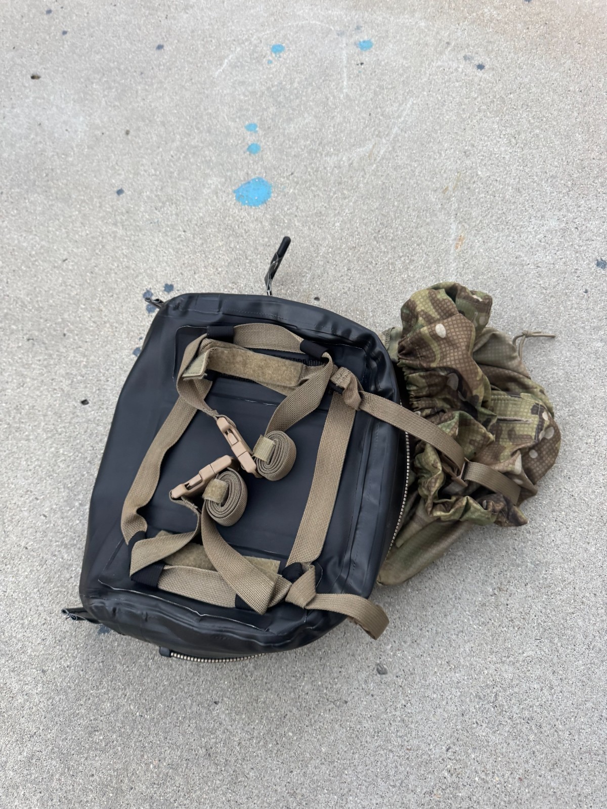 London Bridge LBT Modular Waterproof Zipper Bag w/ Insert & Multicam Cover