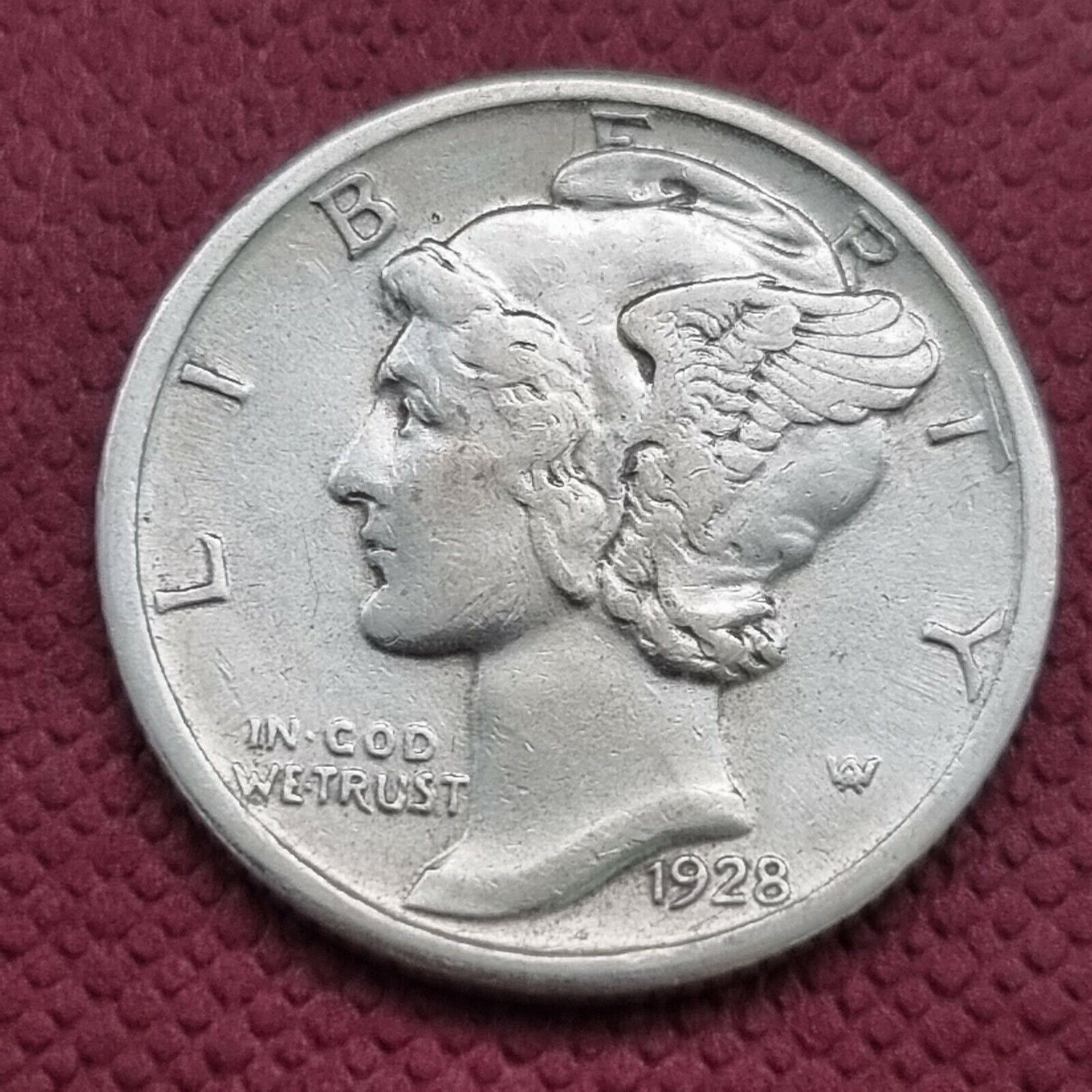 1928 Mercury Dime 10c High Grade AU - UNC #43855