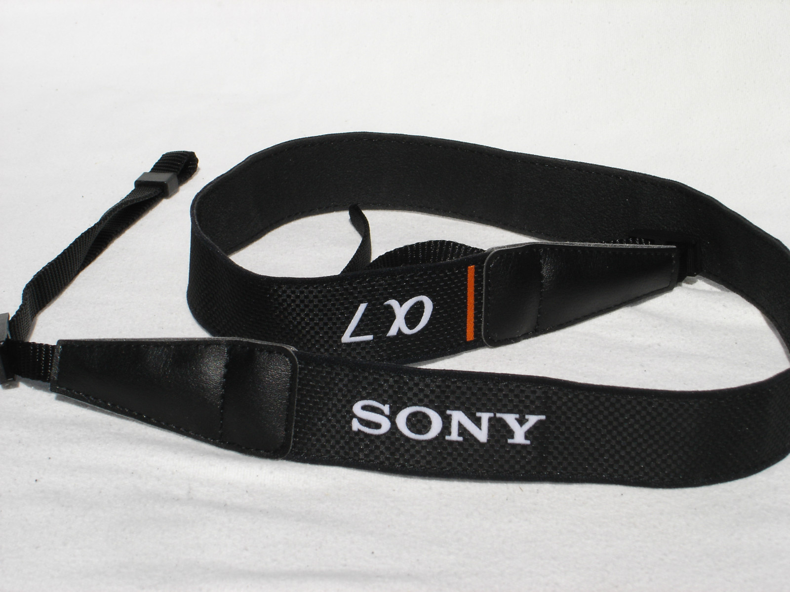 SONY ALPHA 7 camera strap for A7 II / A7R / A7R II / A7S / A7S II , 1 1/8" Wide