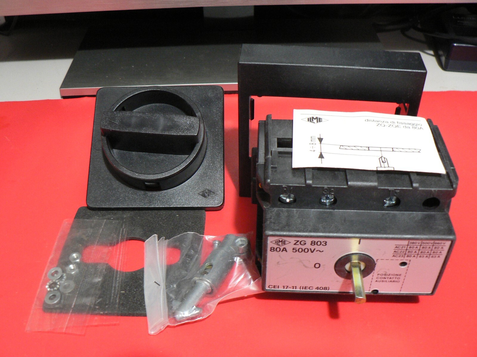 ILME ZQ 803 SWITCH FOR BOARD WITH DOOR INTERLOCK Z SERIES 3 POLES  80A 500VAC