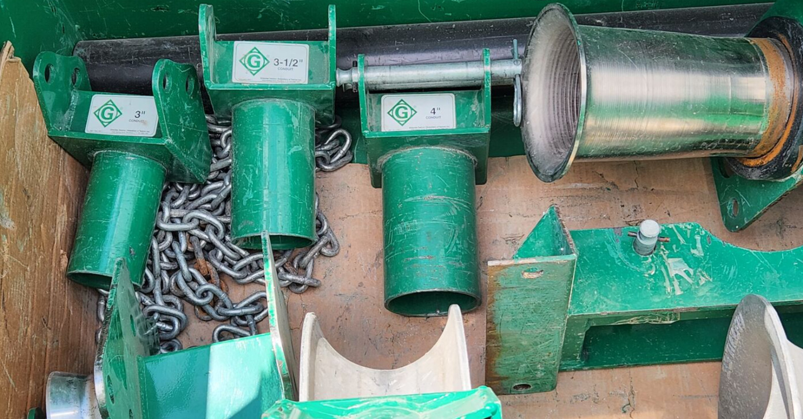 Greenlee 6802 Ultra Tugger Cable Puller 8000 lb Complete With Storage Box