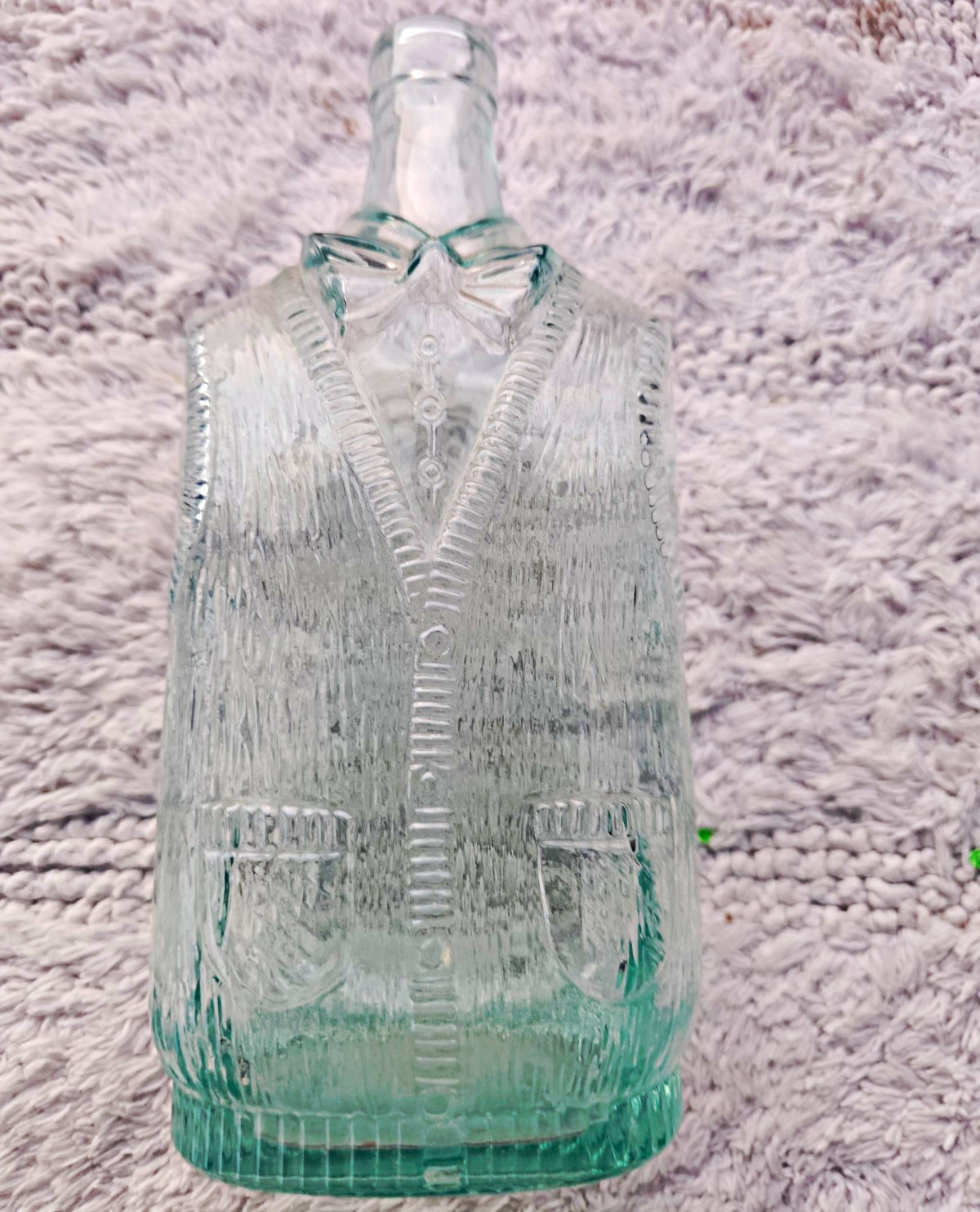 Clear Glass Liquor Bottle Decanter Novelty Suit Jacket & Bow Tie Shape
