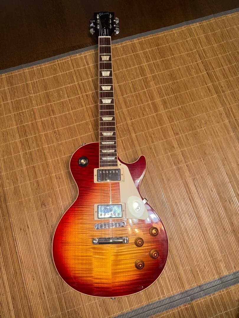 Gibson Les Paul Standard Cherry Sunburst Electric Guitar Hard Case Included