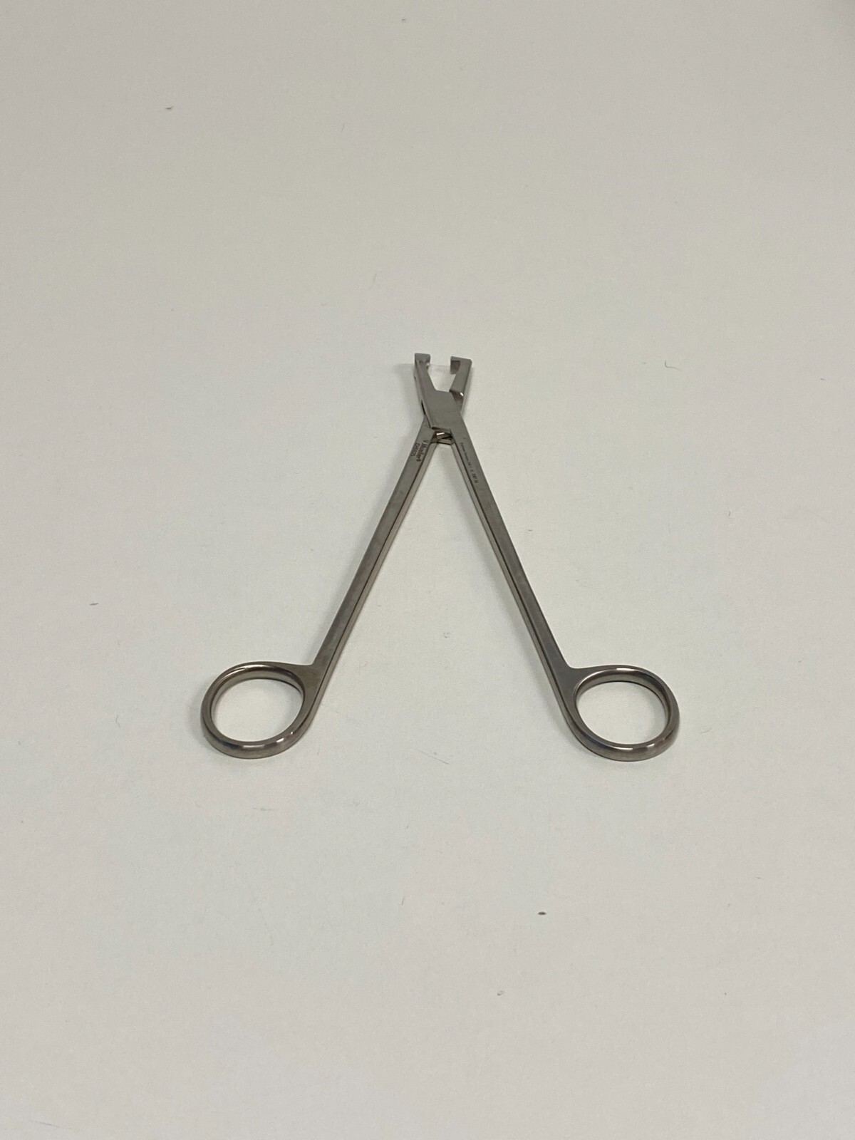L25: V.Mueller CH5625 Forceps