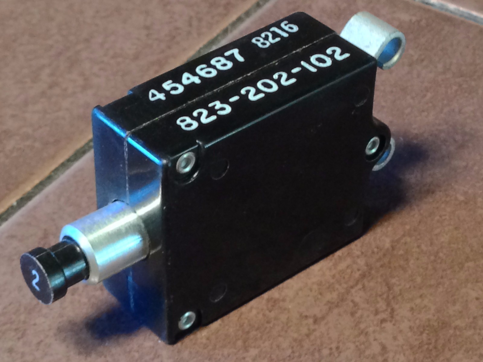 AMF Wood 2 Amp Circuit Breaker 823-202-102