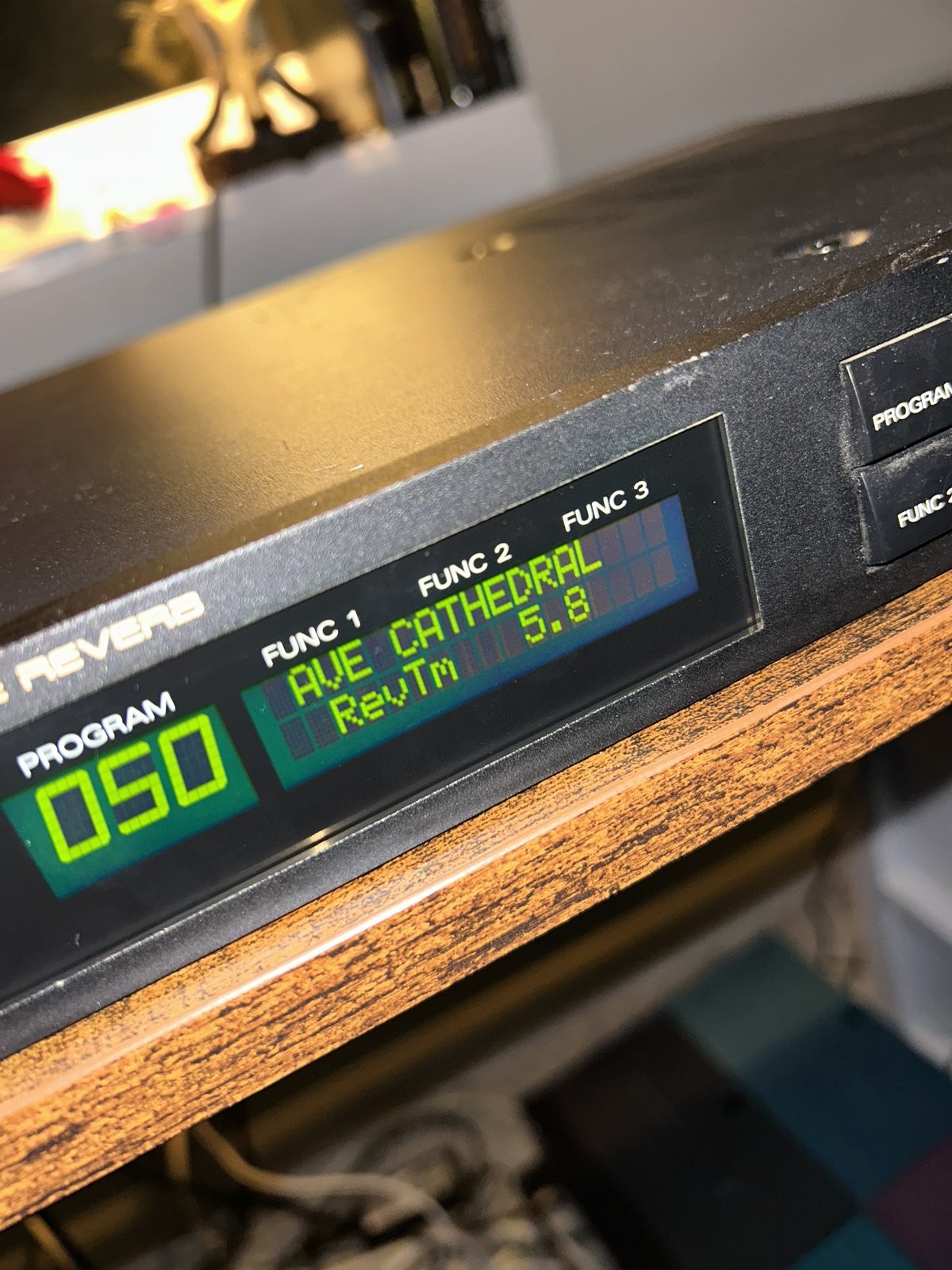 Roland SRV-330 Dimensional Space Reverb - Tested Working 1U Rack
