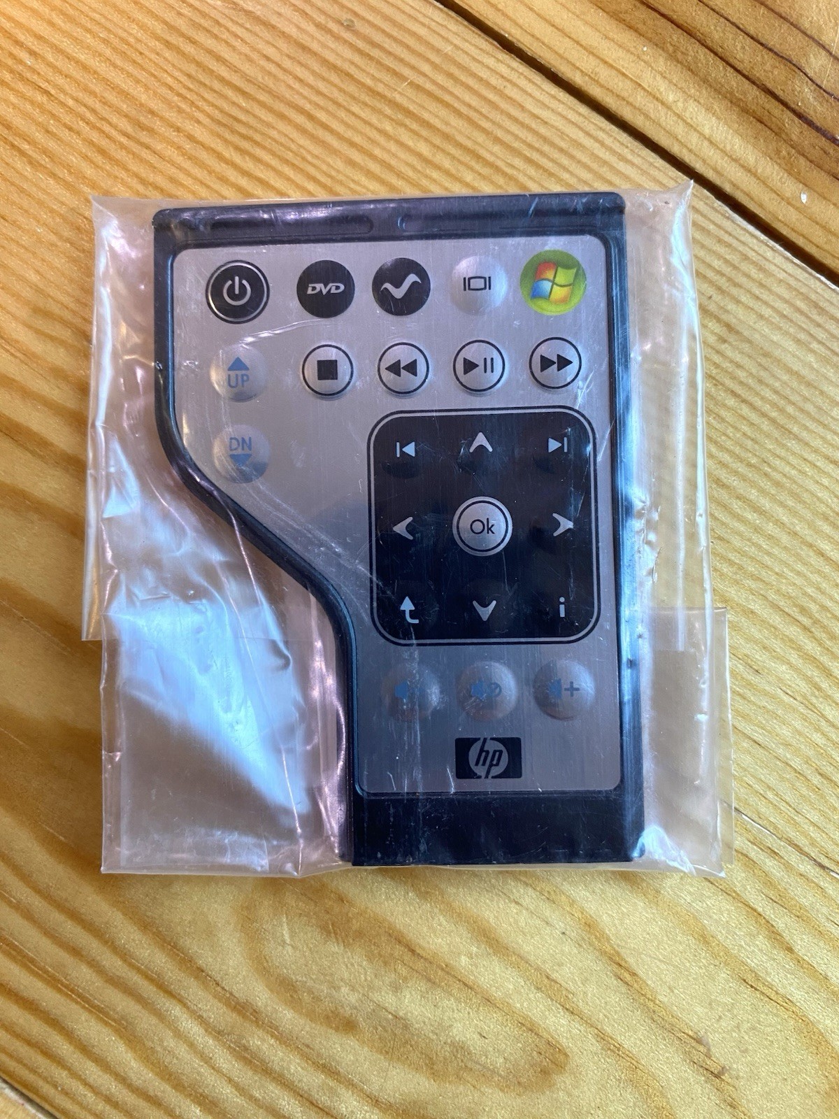 HP Remote Control 463979 002 For Pavilion DV6 DV7 Laptop Notebook W/ Battery