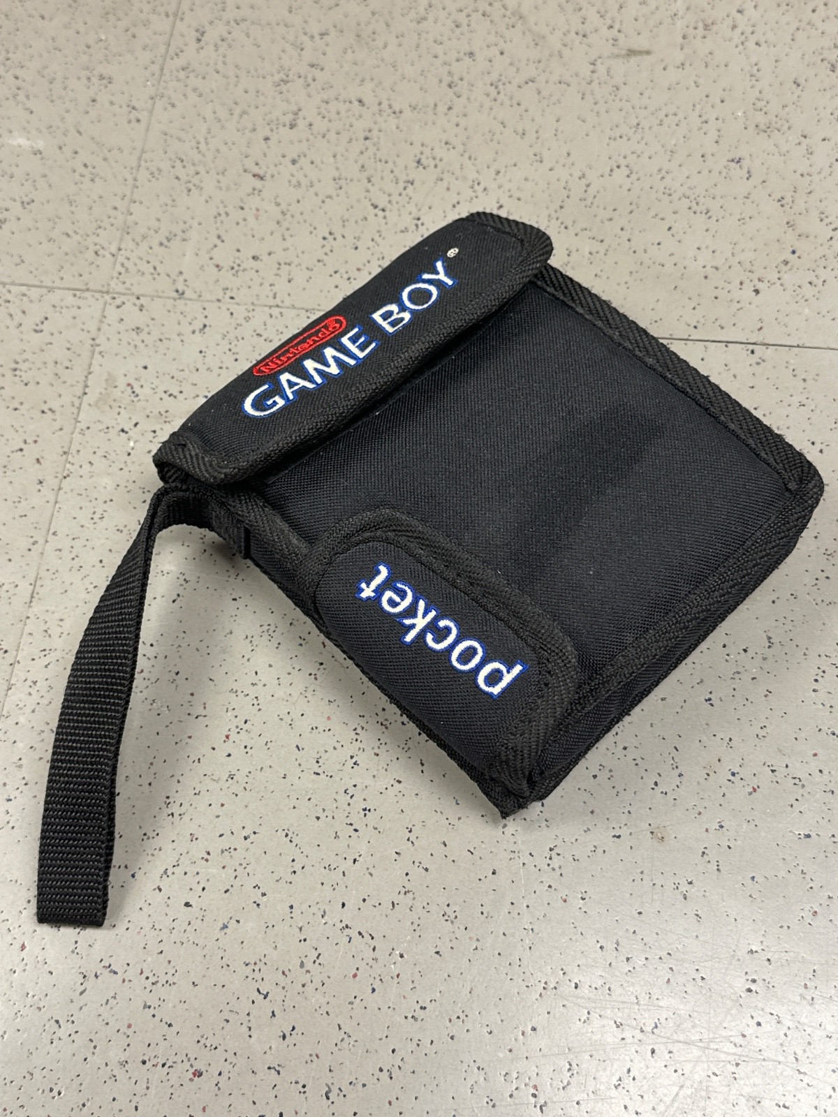 Nintendo Gameboy Carrying Bag with Strap Authentic Game Boy