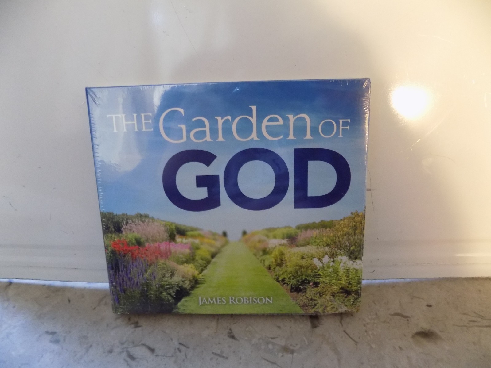 James Robison -The Garden of God- CD/DVD Christian Teaching - New