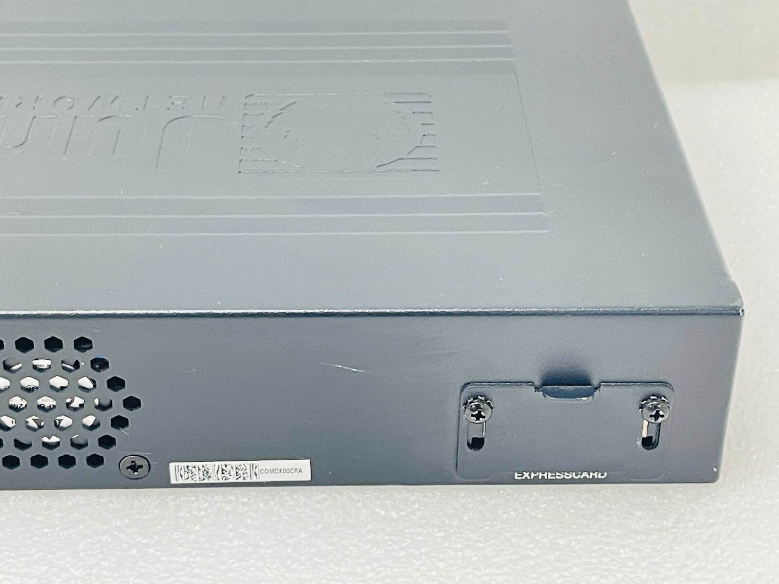 USED - JUNIPER NETWORKS SRX-210 GIGABIT SECURE SERVICES GATEWAY VPN FIREWALL