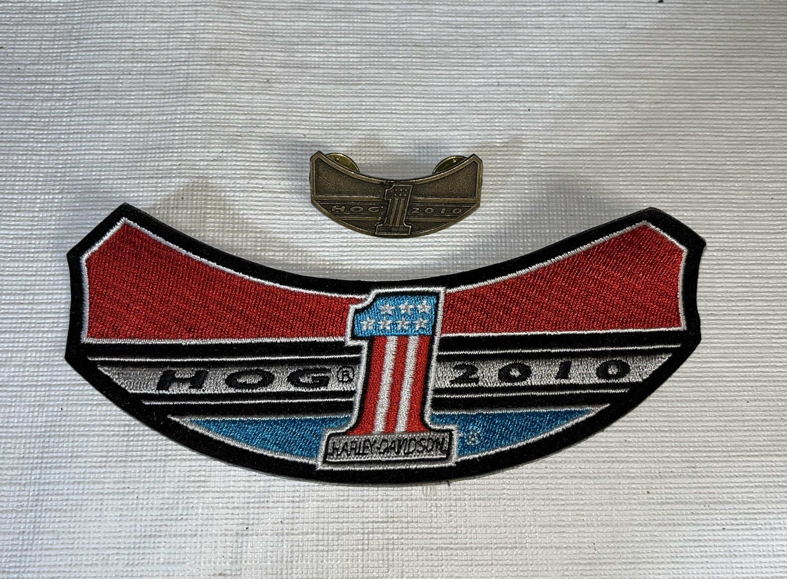 2010 HOG Harley Davidson Owners Group Member Rocker Patch and Pin Set