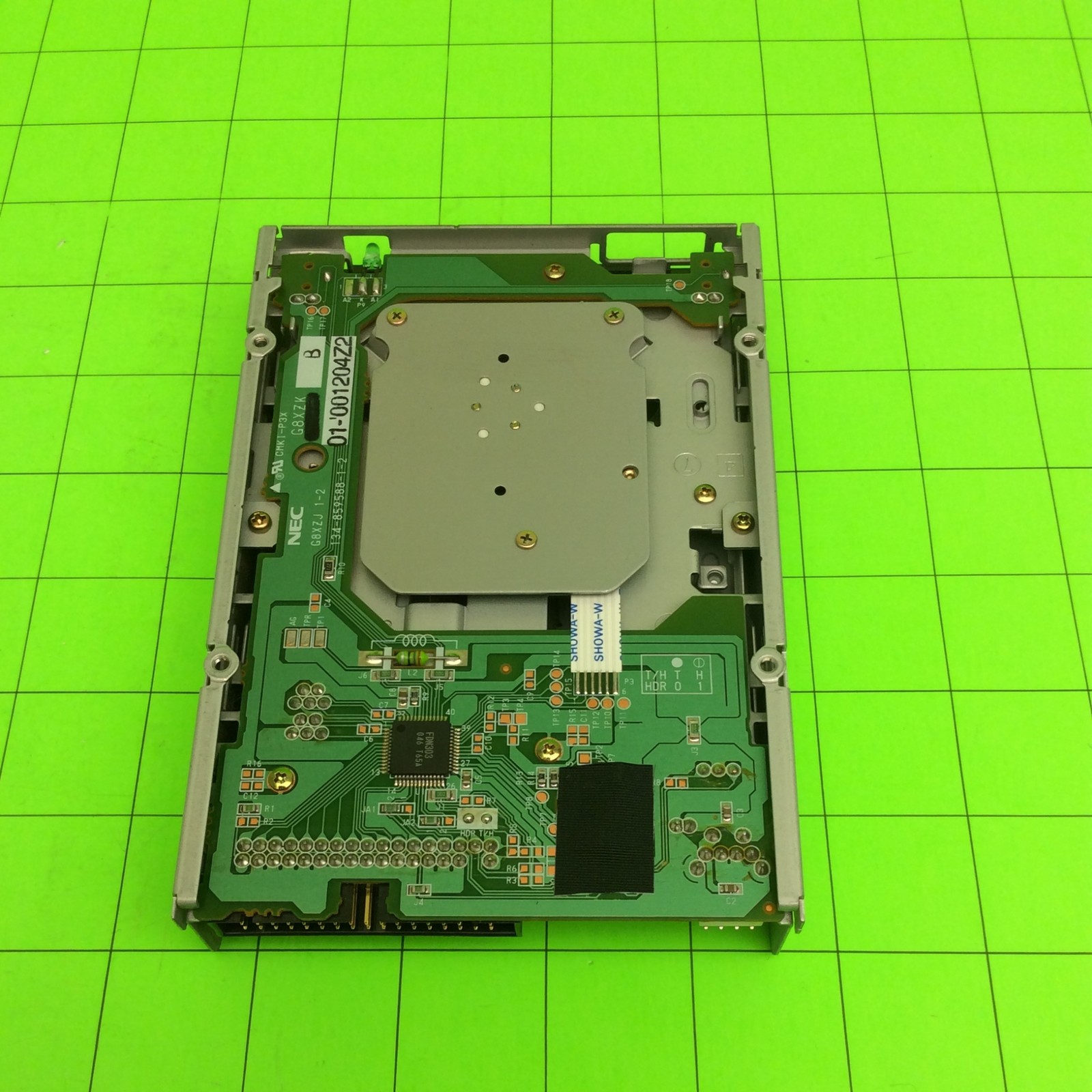 Desktop Computer 077YPN 134-506790-414-3 Floppy Disk Drive