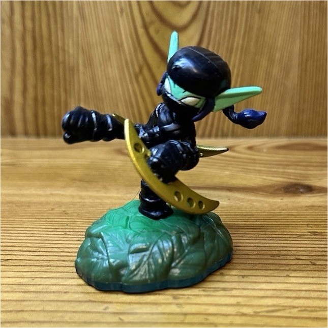 Activision Skylanders Stealth Elf Toys to Life Character Figure Spyro Series