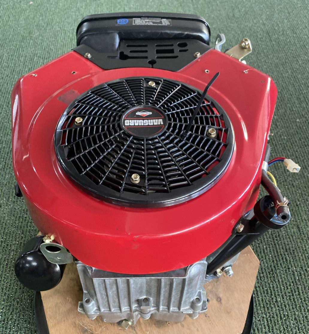 Briggs 350777-0034 Vertical 18HP 1”x3 5/32” Shaft 16 Amp Alt with Manifolds -SR