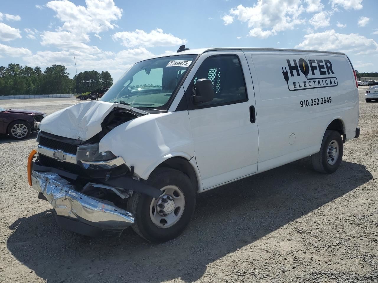 EXPRESS25 2018 Glove Box 4774212