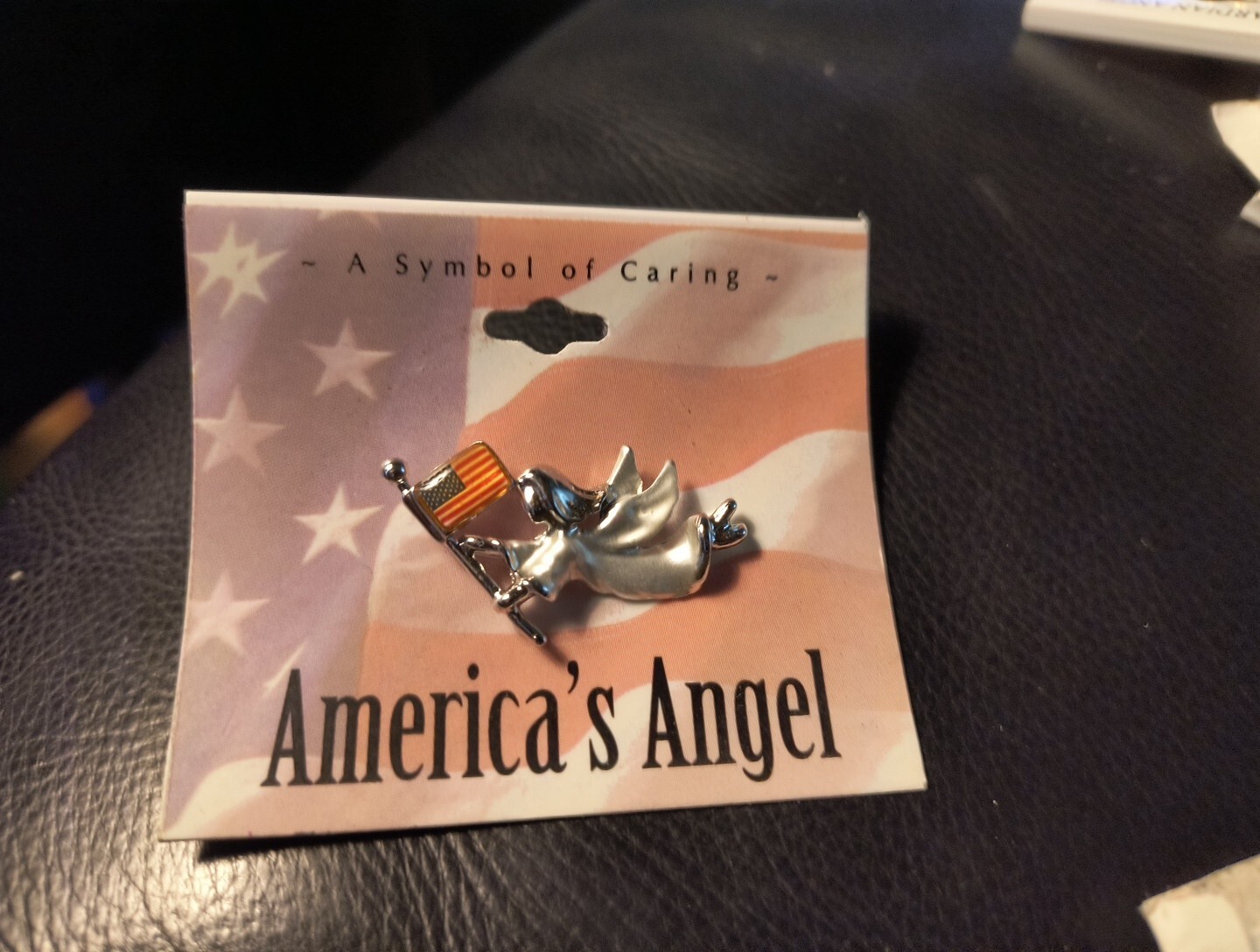 America’s Angel Silver Tone Tac Pin, Angel with USA Flag, Made in the USA