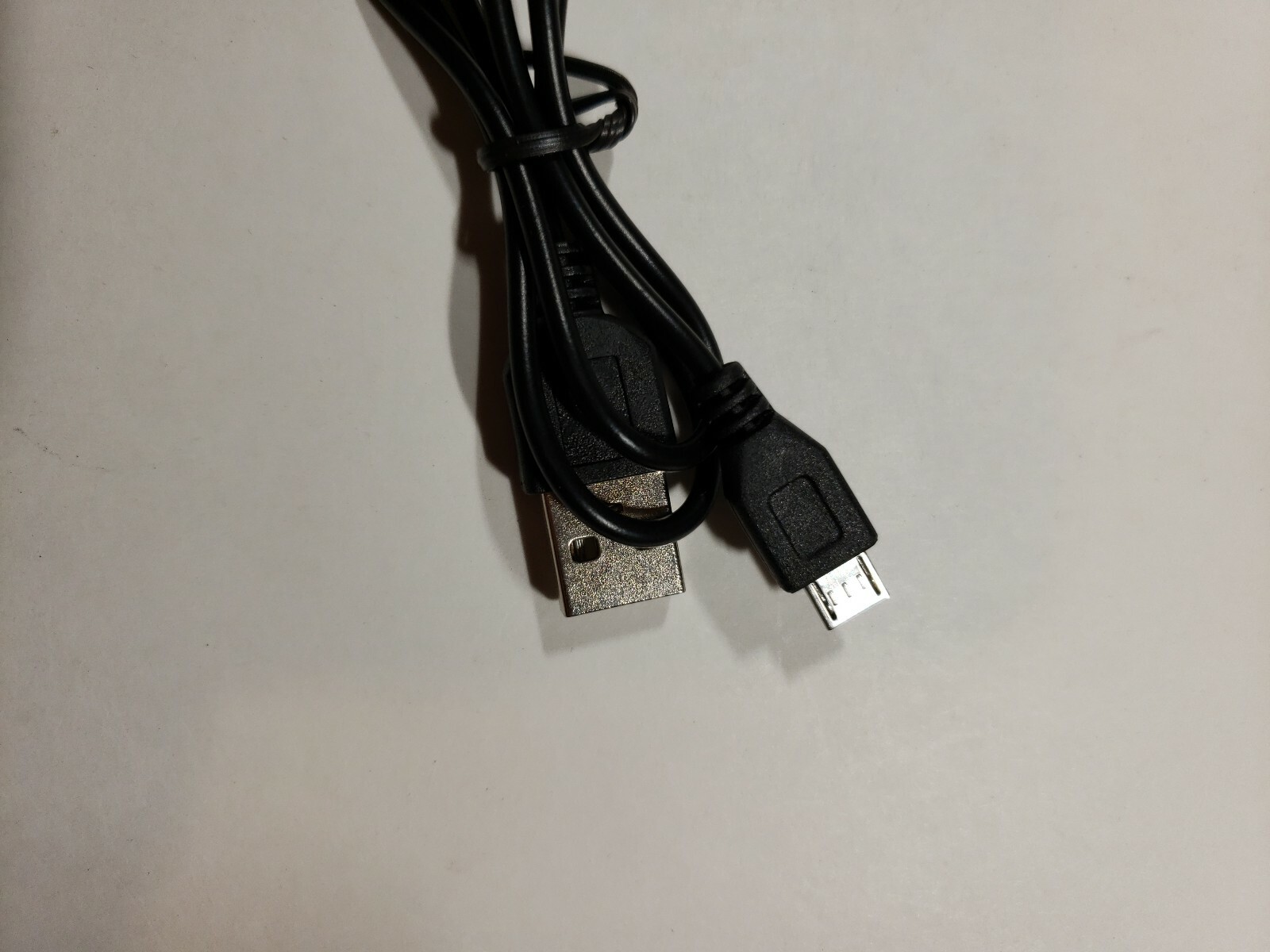 Wireless Audio Transmitter Receiver 2-in-1 3.5mm Adapter Bluetooth TX RX