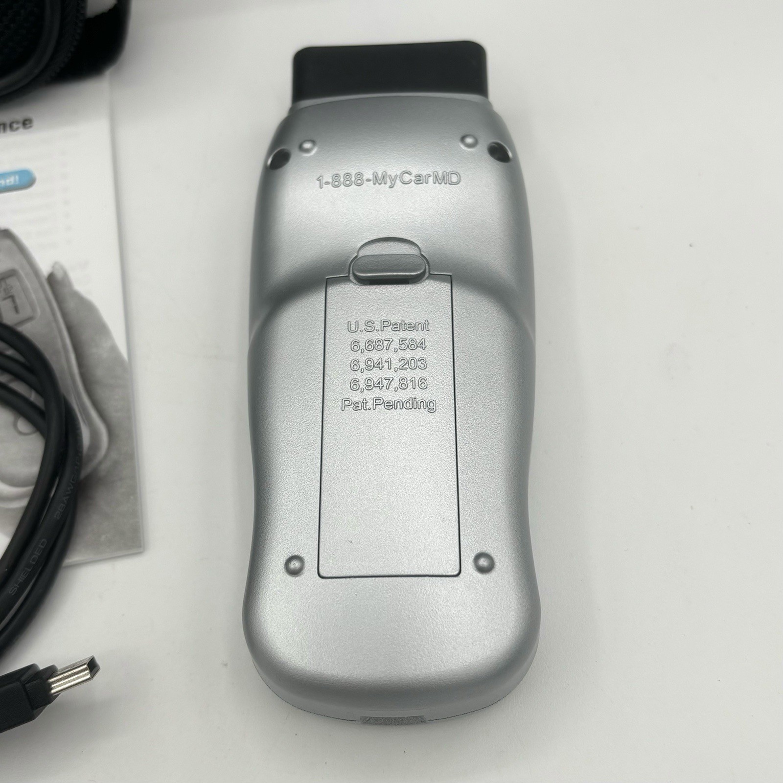 Car MD 2110 Vehicle Health System OBD2 Automotive Code Reader - New, Open Box