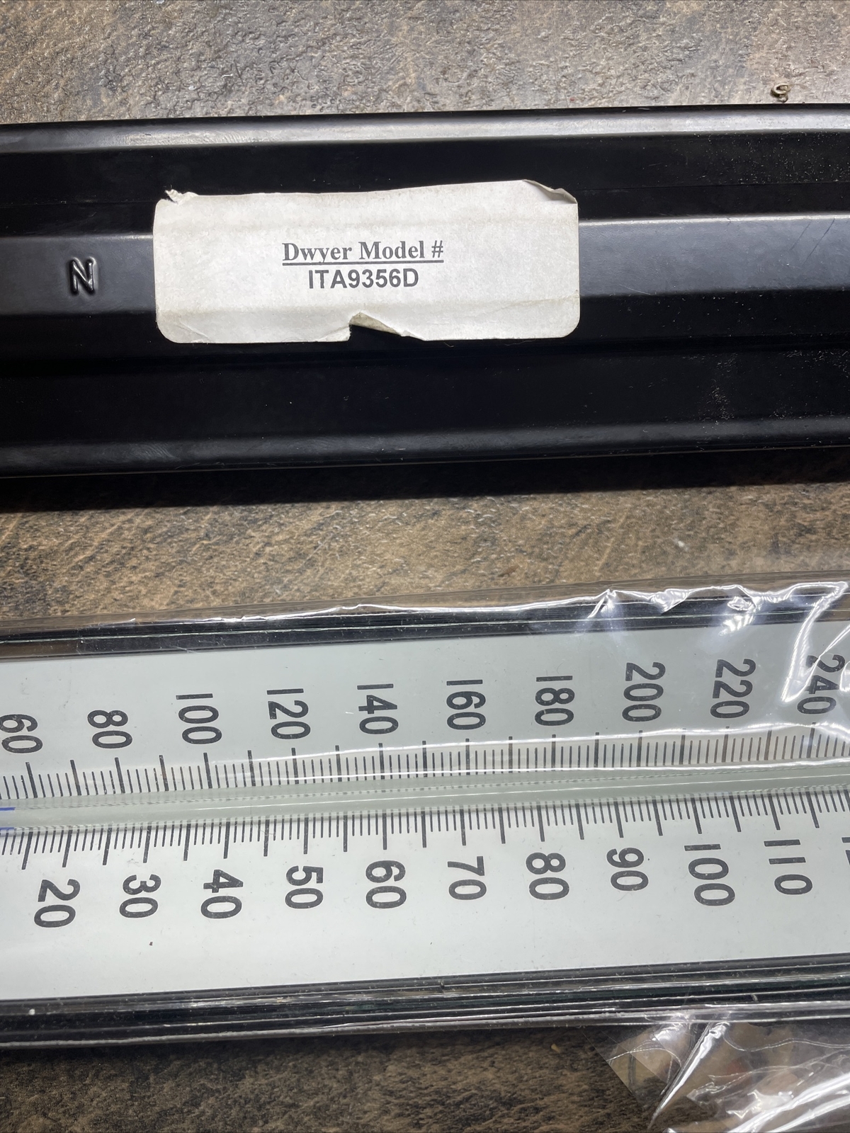 Dwyer Contact Thermometer New