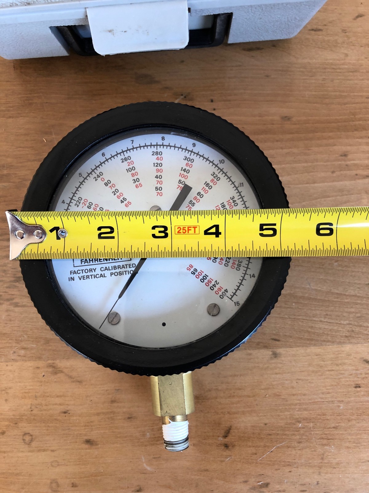 Fahrenheit Temperature Gauge 5" Round 200-400 Range with Case