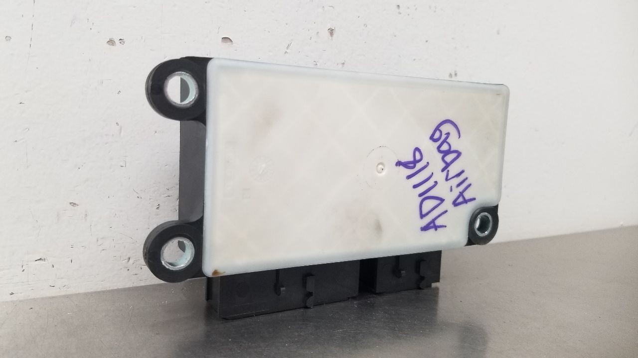 17 CHEVY TAHOE SRS CONTROL MODULE 13584587