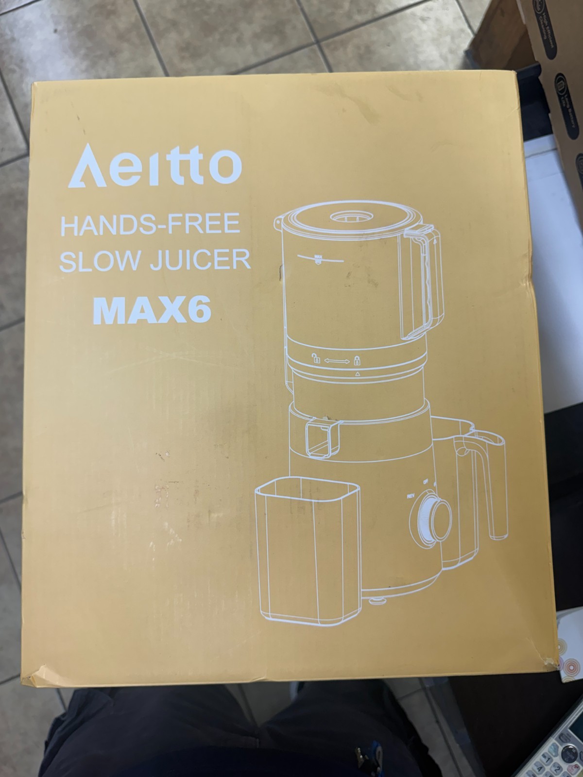 Aeitto MAX 6 Hands Free Slow Juicer