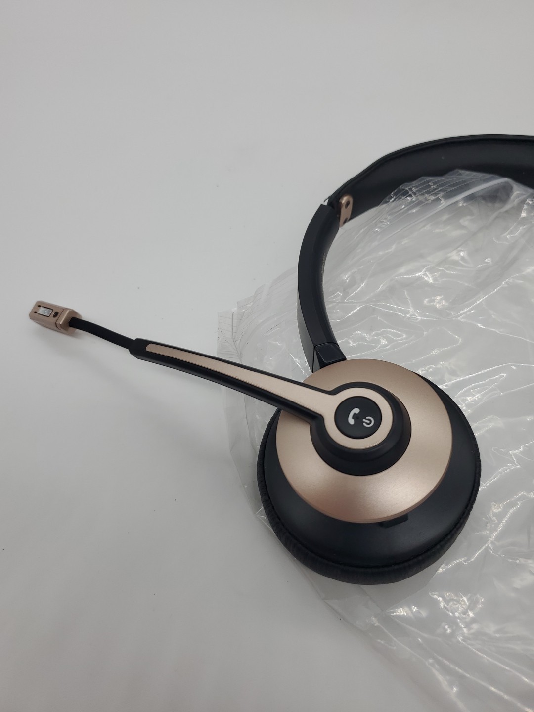Earbay Wireless Headset Bluetooth with Microphone Noise Cancelling BT782