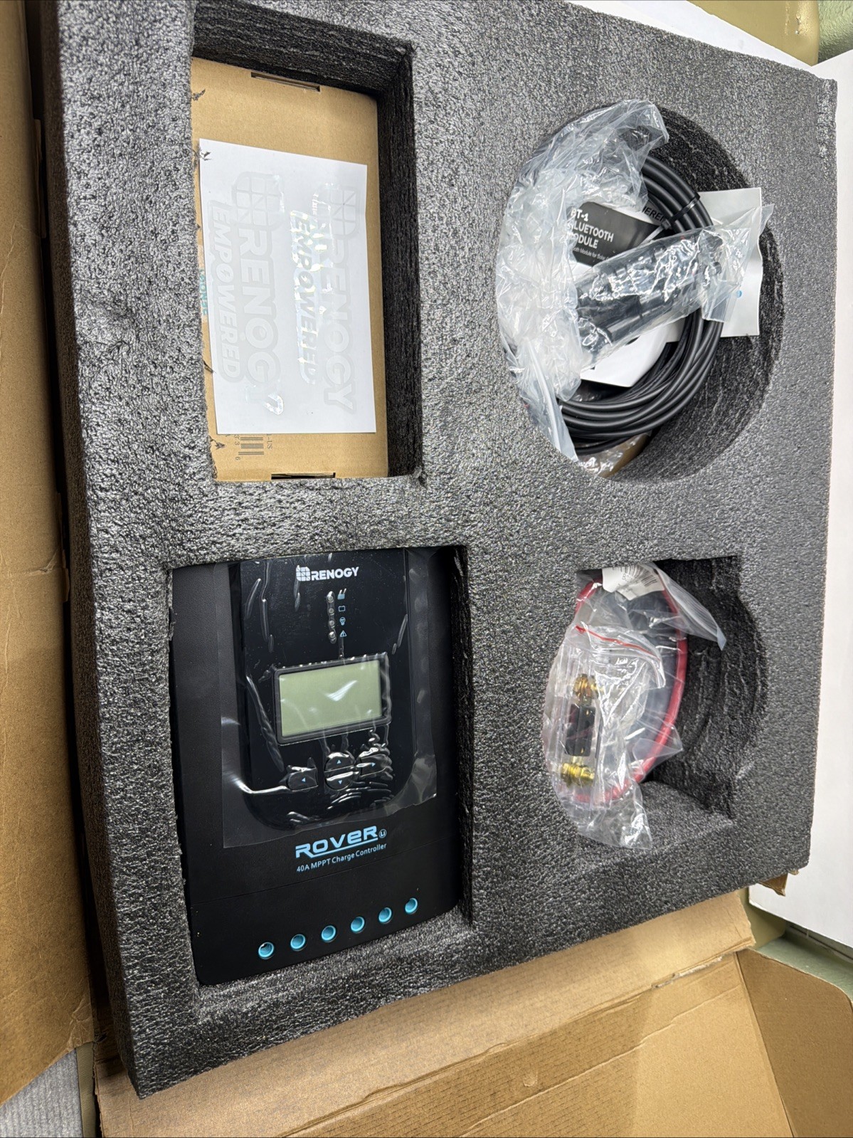 Renogy Rover 40A 12V/24V MPPT Solar Charge Controller LCD Regulator for Battery