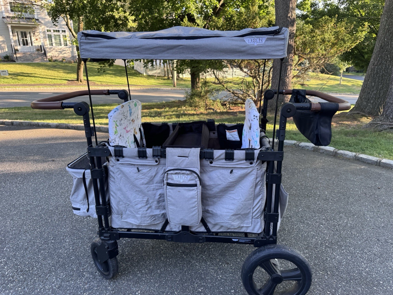 Keenz XC Luxury Comfort Stroller Wagon for 4 Passengers Grey