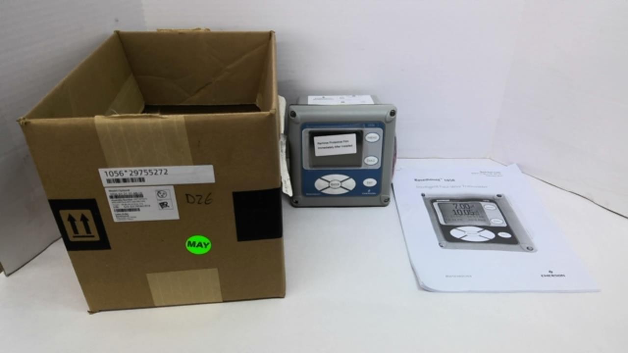 Emerson 1056-03-21-31-AN-UL Rosemount 1056 Intelligent Four-Wire Transmitter