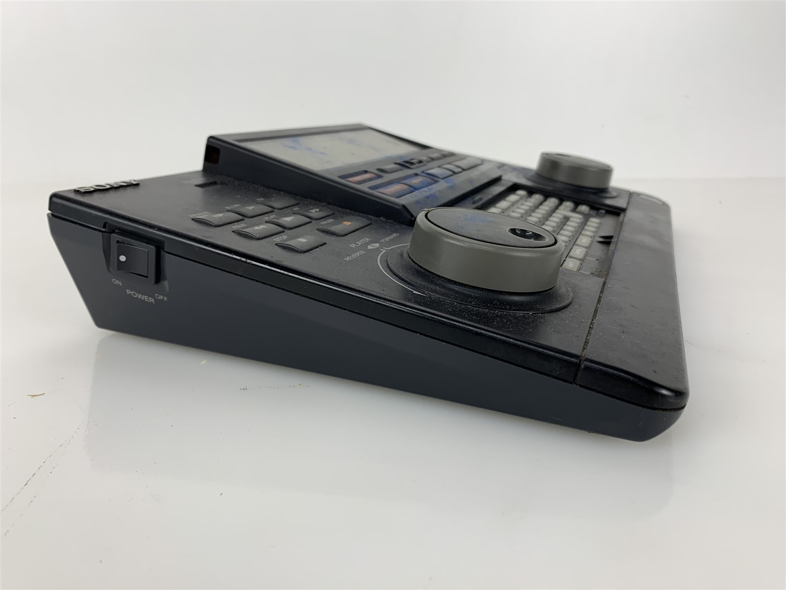 Sony Video Editing Controller/Titler RM-E700 - Bad Display