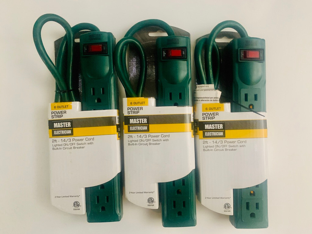 Lot of 3 total - MASTER ELECTRICIAN 6 Outlet Power Strip - Green- 125V/15A/1875W