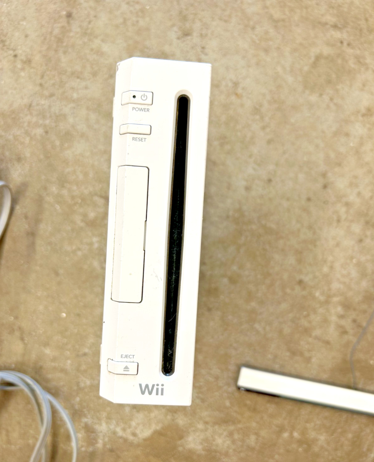 Original AUTHENTIC Nintendo Wii Video Game System
