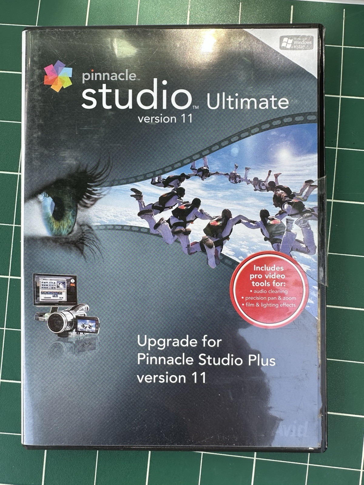 2 Pinnacle Studio Version 11 Ultimate & Plus UPGRADE- NEW/SEALED!
