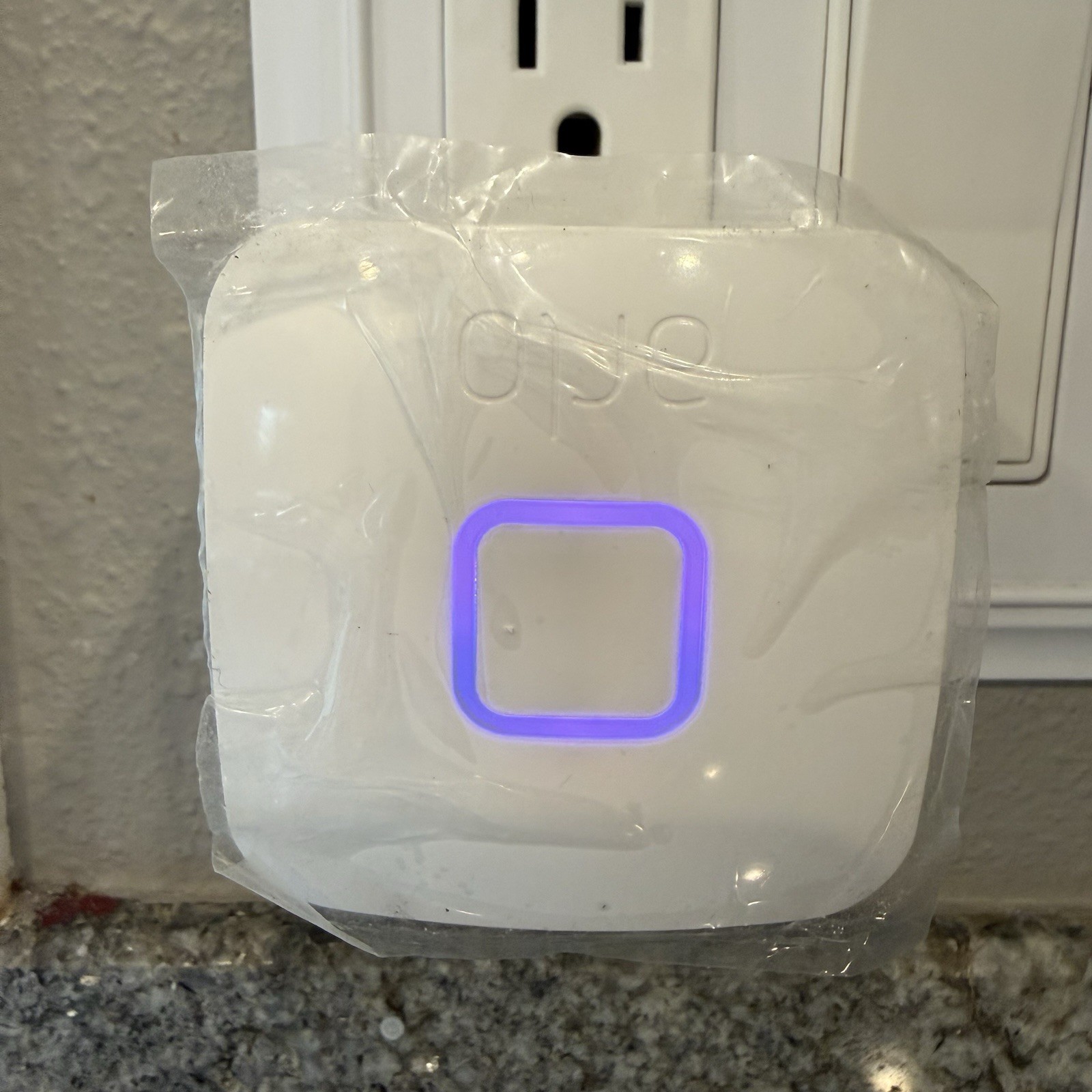 New Arlo Bridge By NetGear ABB1000 For Arlo Security Lights