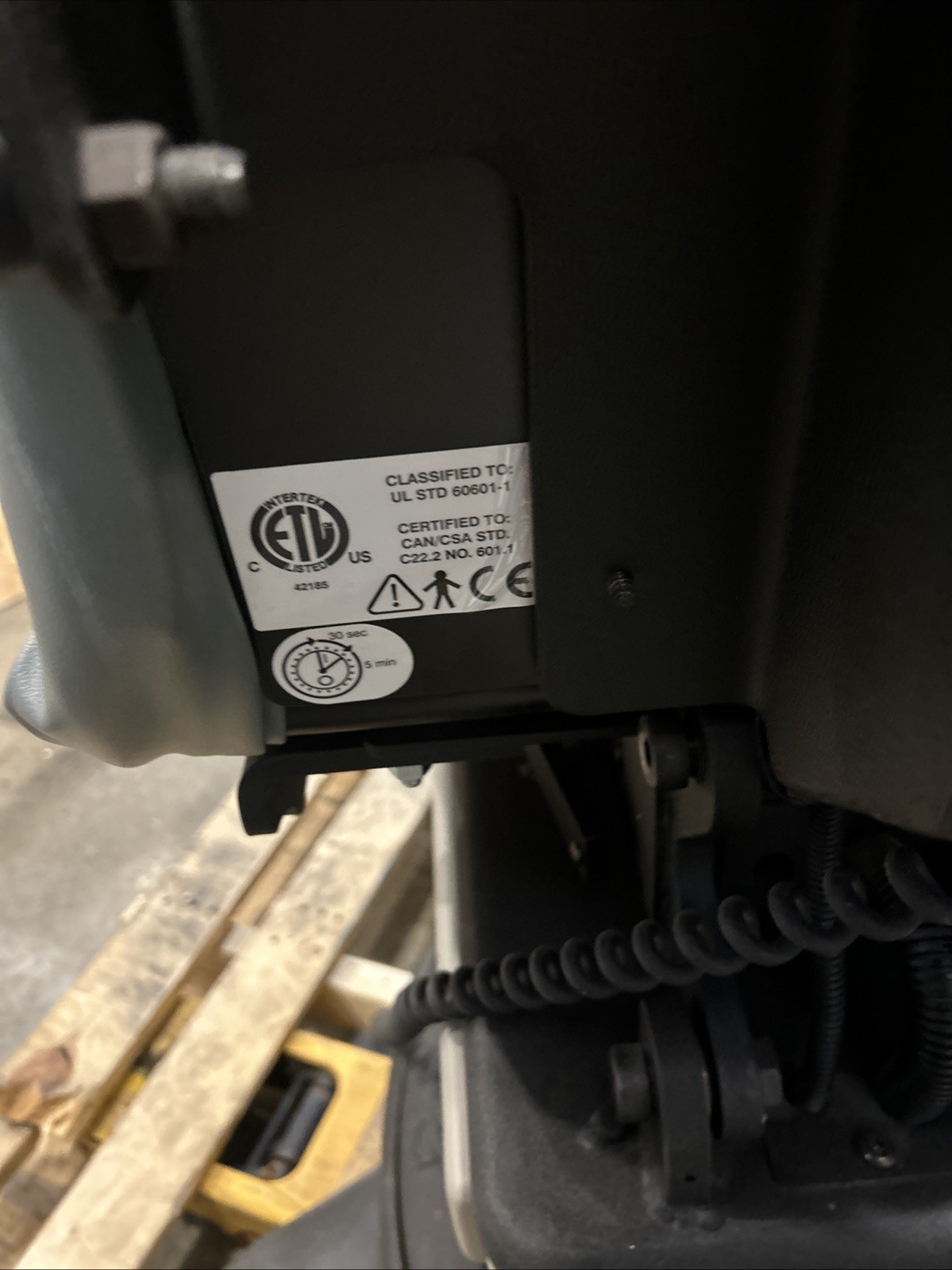 Midmark Ritter 630-005 Programmable Exam Chair With Foot And Hand Controls