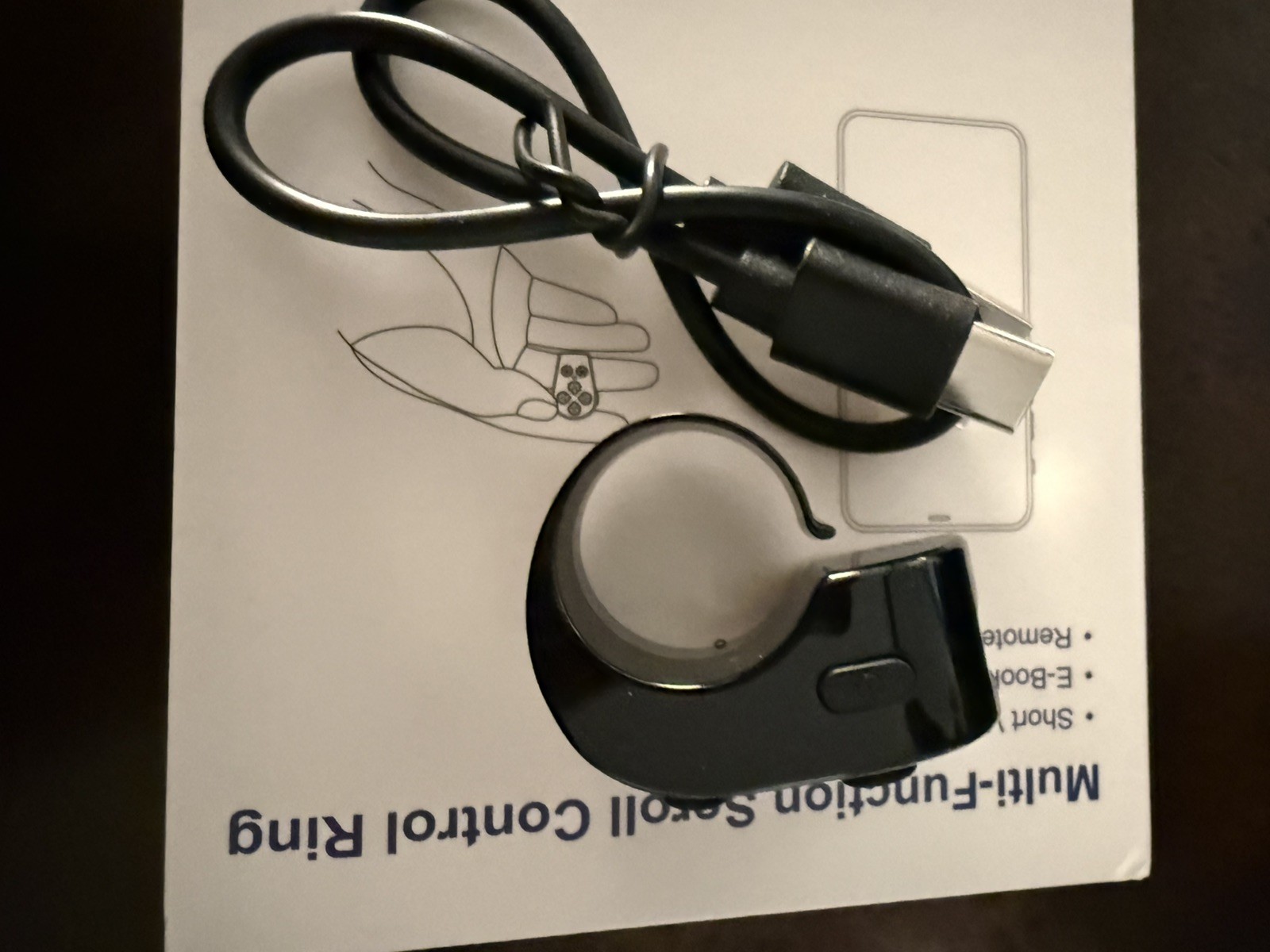 Scrolling Ring Remote Control Page Turner compatible for iPad iPhone & Android