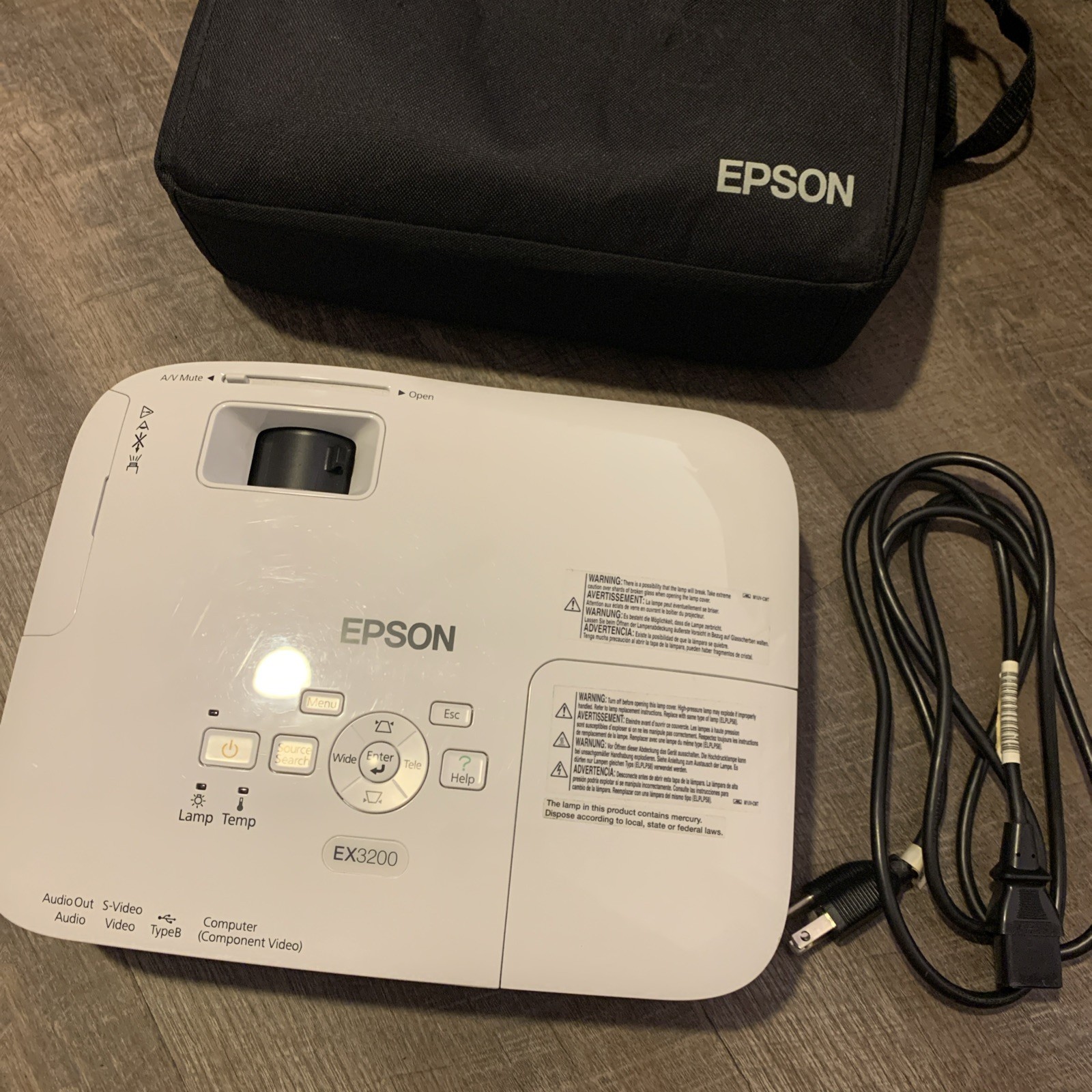 Epson EX3200 Digital LCD Projector H369A Power Cord + Bag POWERS ON UNTESTED