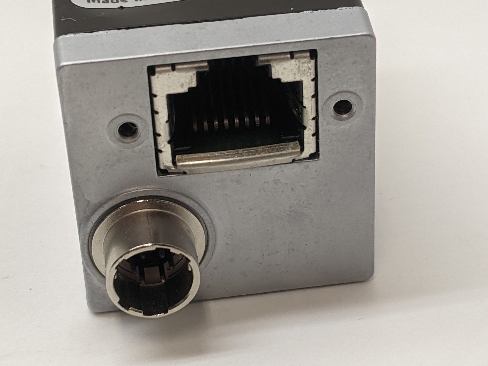 Basler acA800-200gmFCM GIGE 240 FPS Monochrome Machine Vision Camera