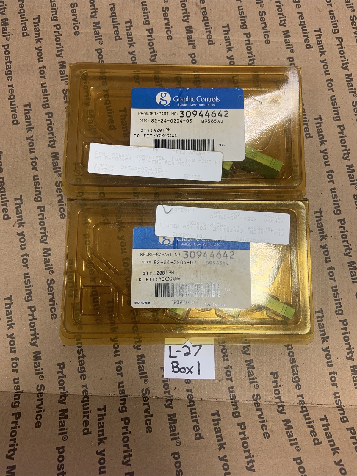 "Lot of 6 (2 Boxes of 3)"Graphic Controls 82-24-0204-03 (30944642) B9565AQ Green