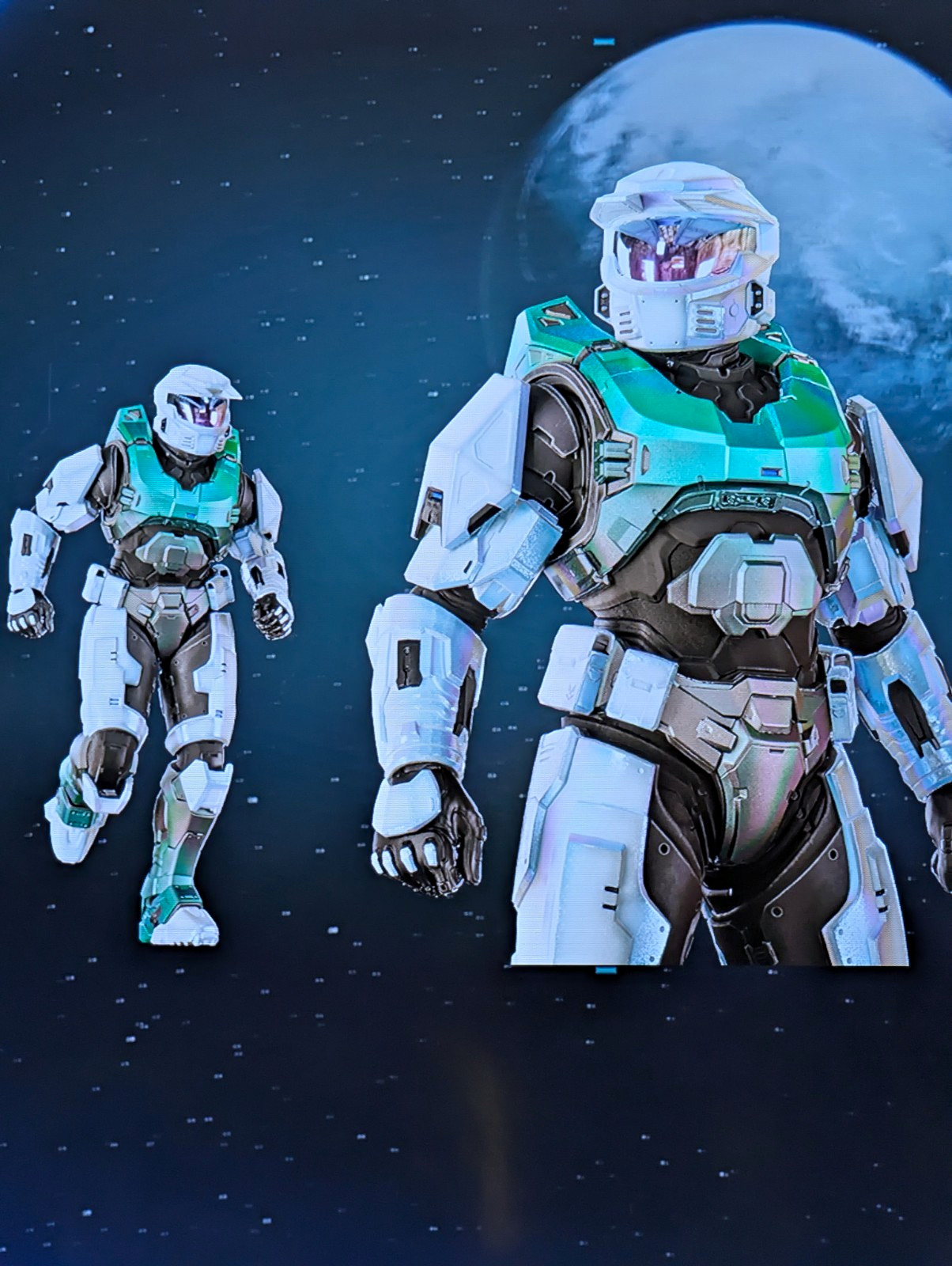 Halo Master Chief Shadow Frost Skin. Unidays Single Use Code
