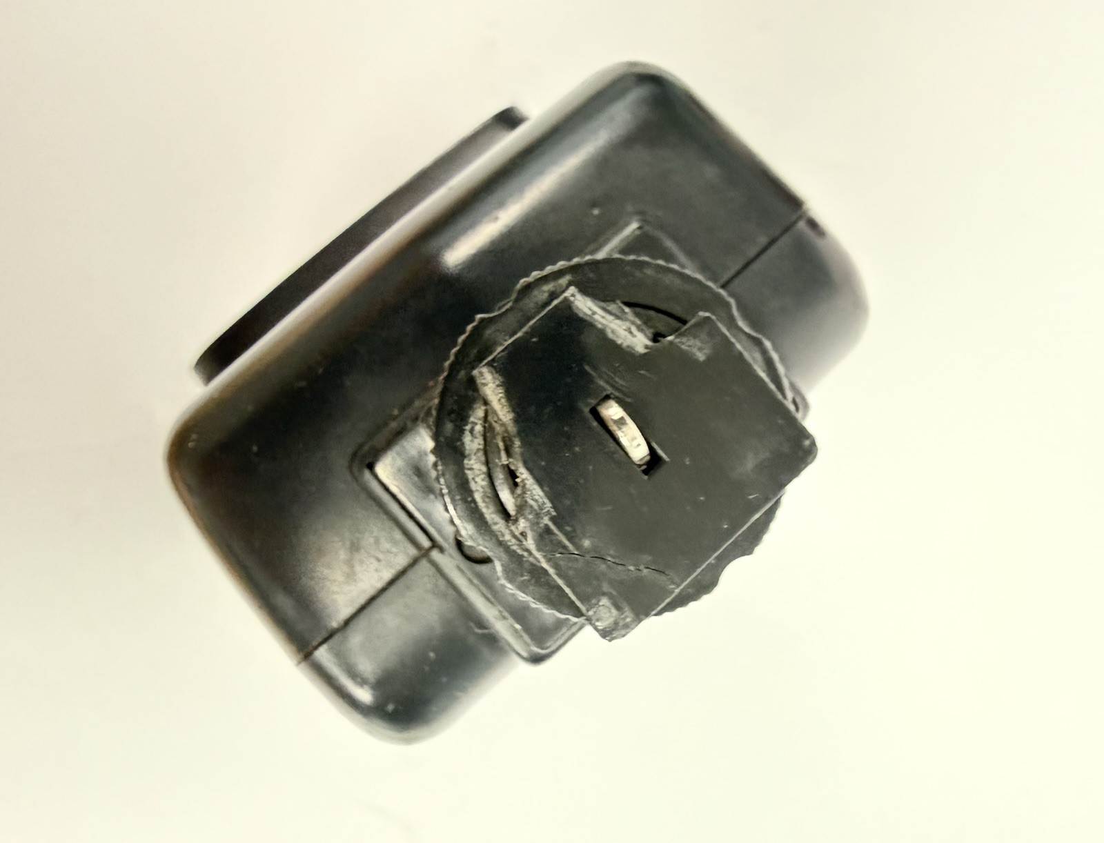 Vivitar 2800 Auto Thyristor Electronic Flash With Filters And Packaging.