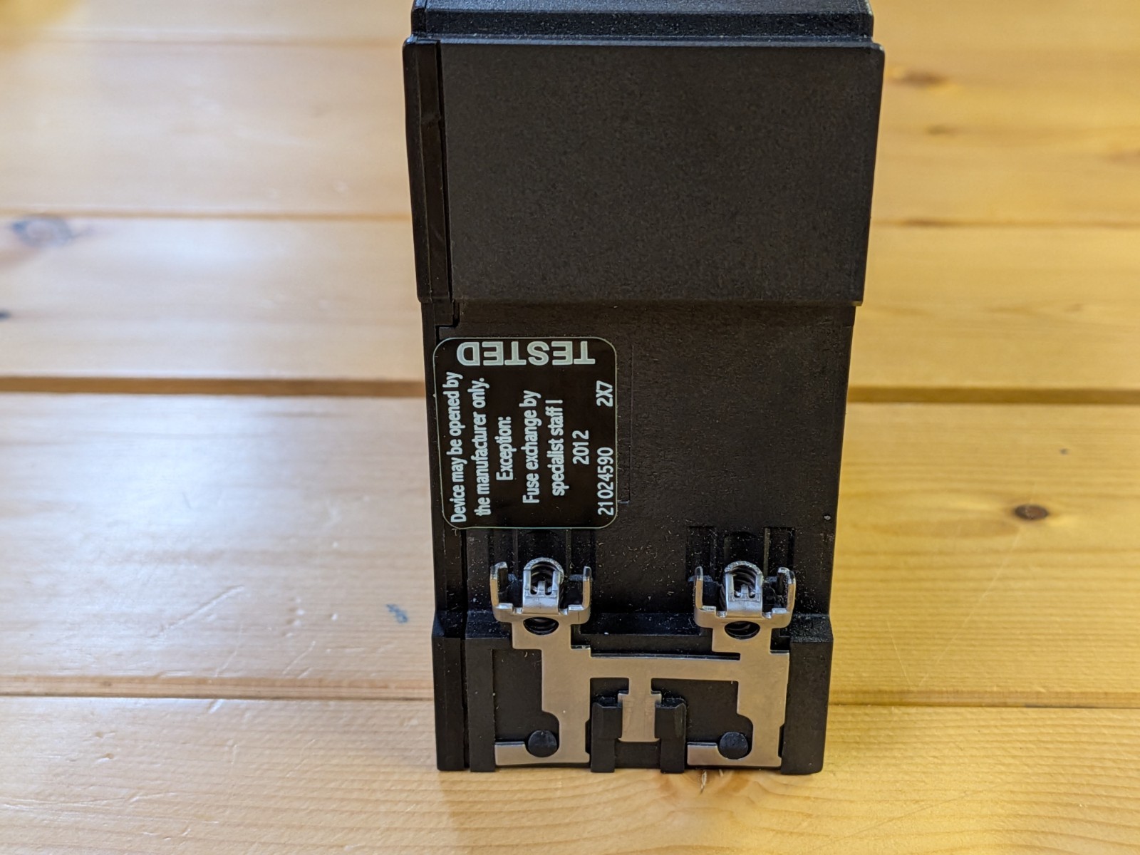 Schmersal AES 2135 Safety Relay Module 24-230V AC/DC Used Working
